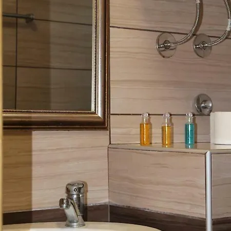 Lux Milmari Reko E4 *