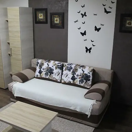 Appartamento Lux Milmari Reko E4