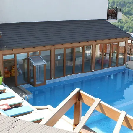 Lux Milmari Reko E4 *